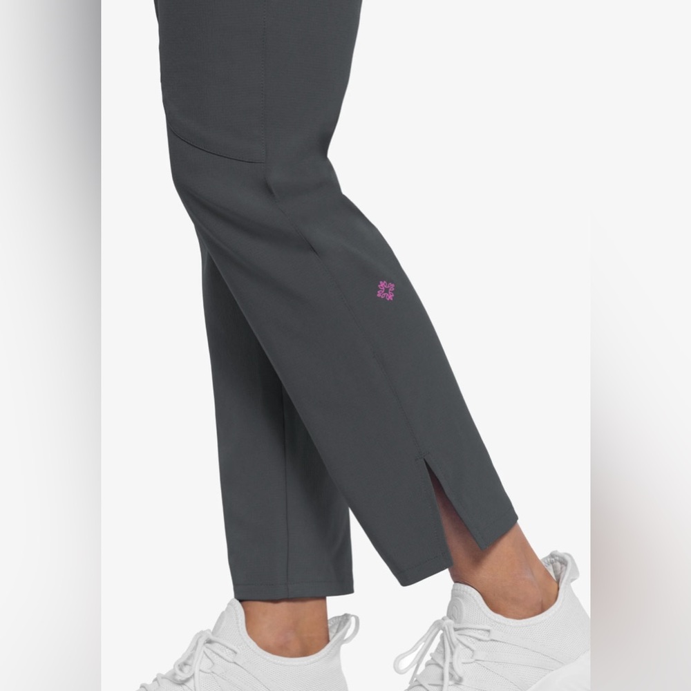 Med Couture Amp Tapered Leg Scrub Pant(MC101) NIP Black Small Reg - Picture 6 of 9